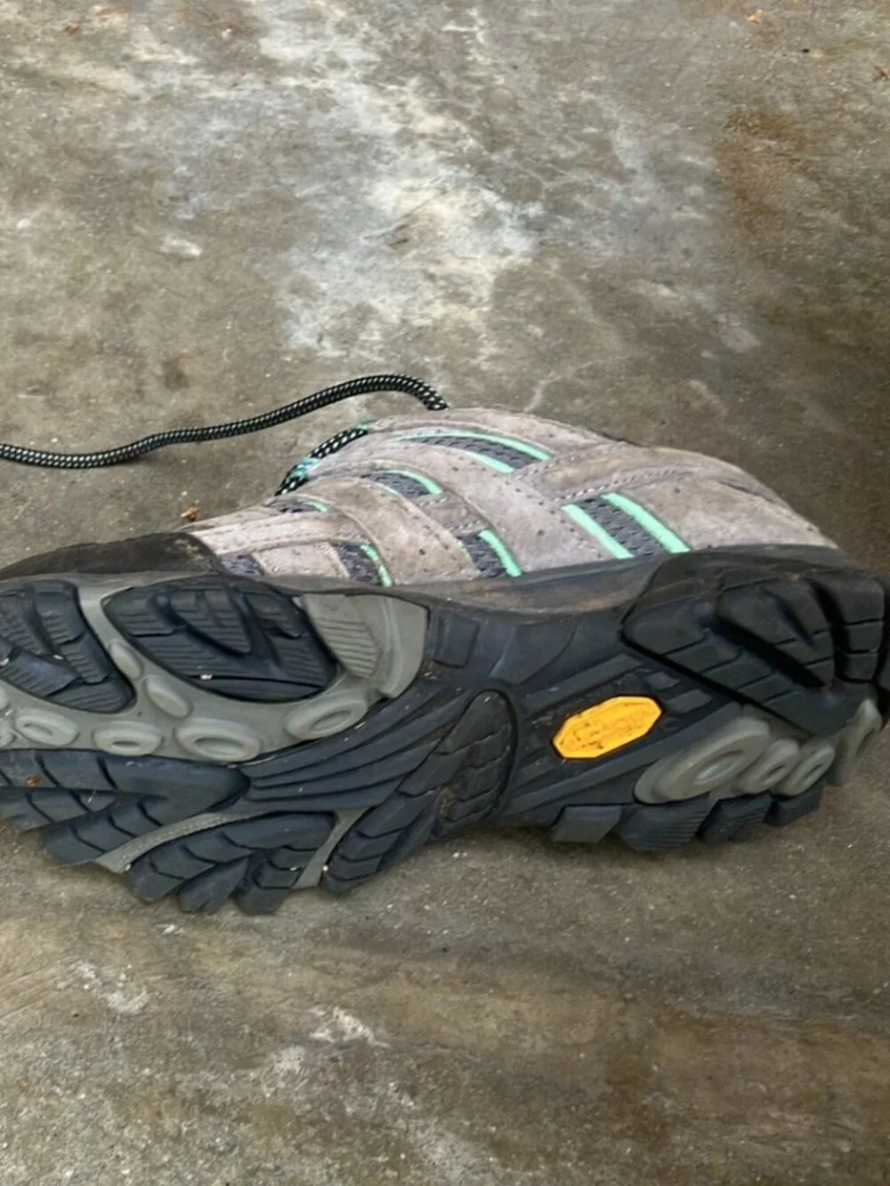 Merrell Women's Moab 2 Waterproof Hiking Shoes - Drizzle Mint - size 6 (J06028)